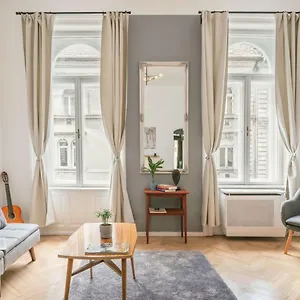Apartment Park Rest With Air Condition, Budapest